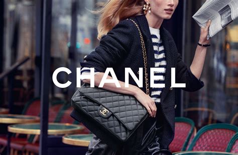 chanel publicite|Chanel bag campaign.